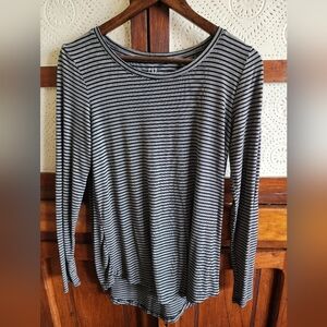 Gap Striped Long Sleeve Women's Top XS Black & White Shirt